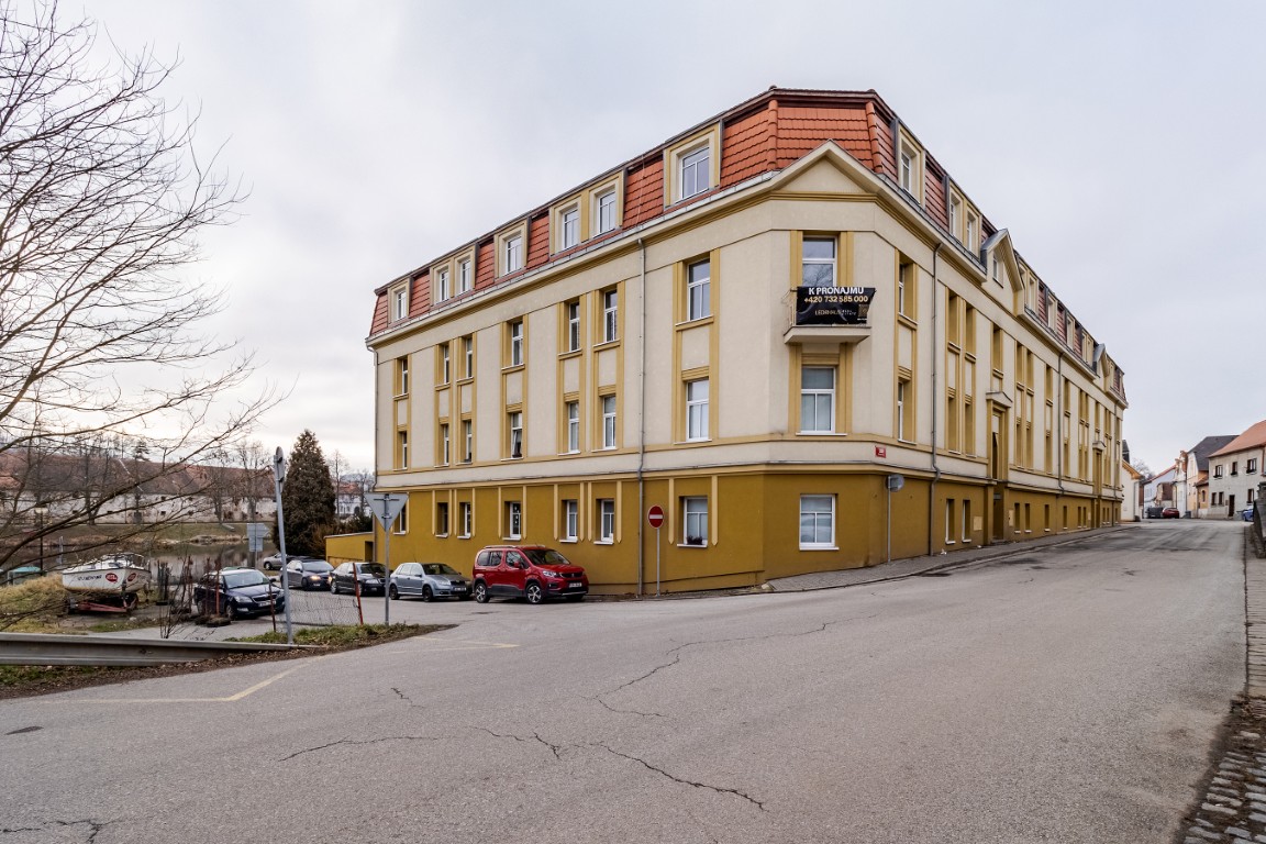 P1691424-HDR.jpg